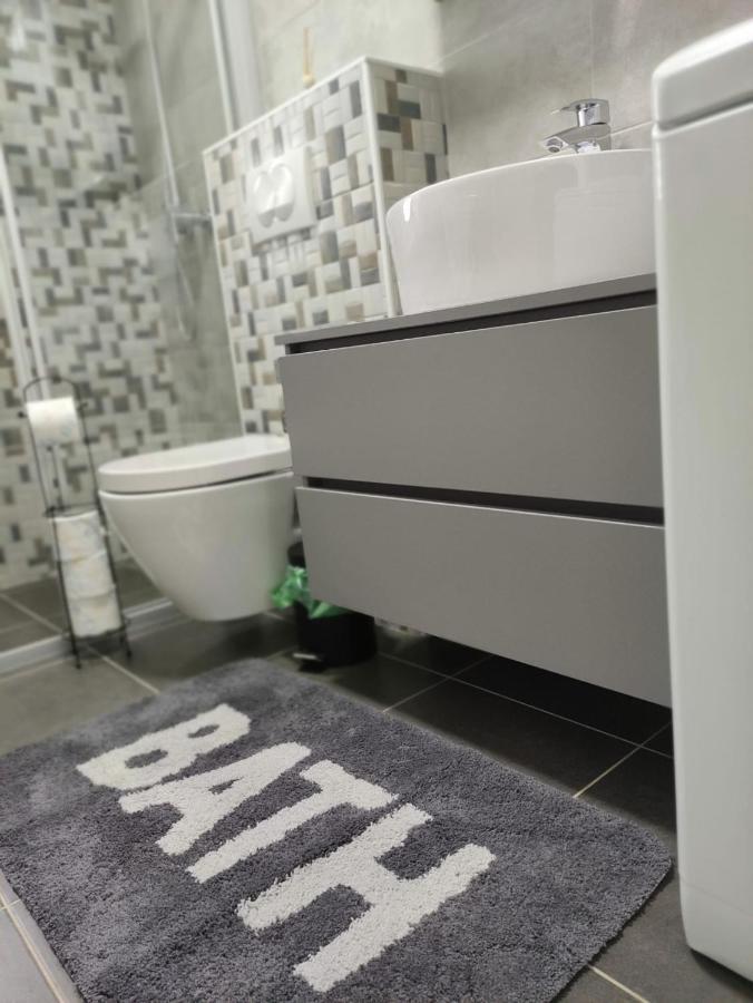 Apartman Ivana ビオグラード・ナ・モル エクステリア 写真